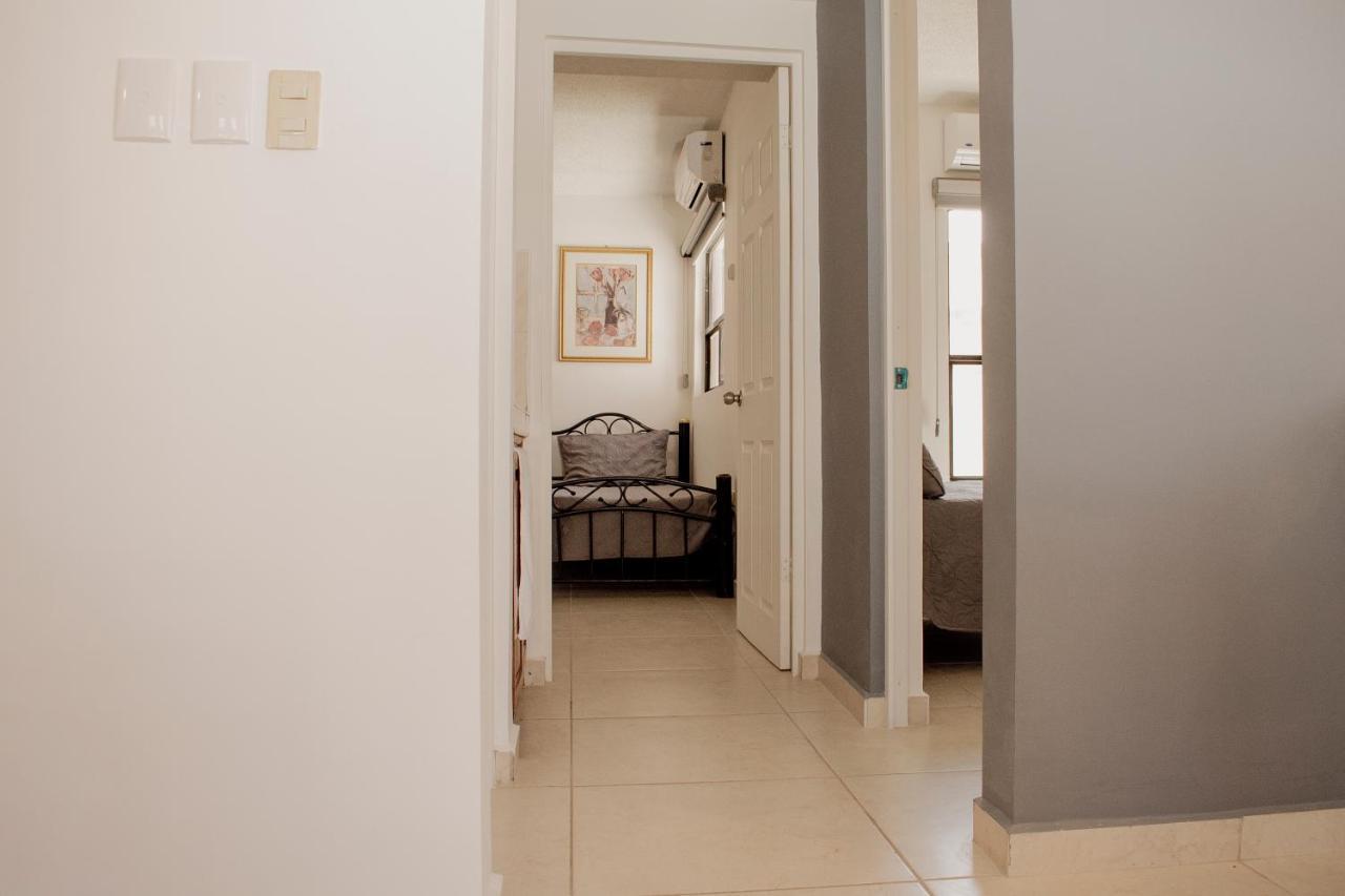 Suites Cervantes Чиуауа Екстериор снимка