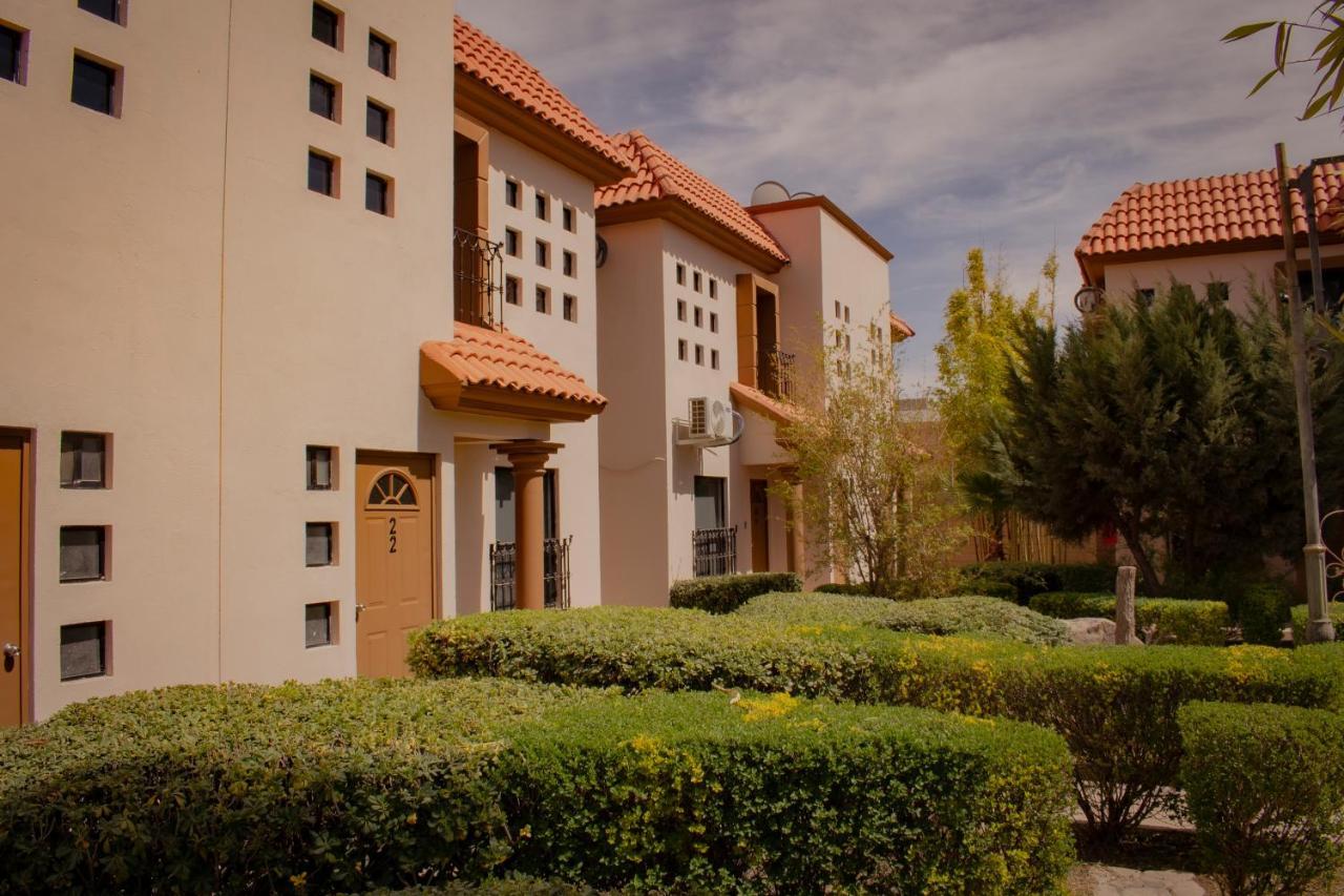 Suites Cervantes Чиуауа Екстериор снимка